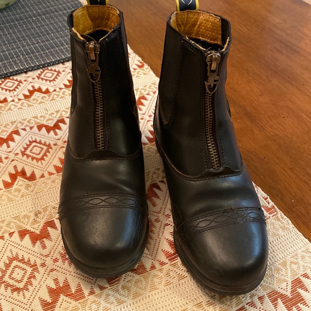 Moretta Rosetta Paddock girls boots